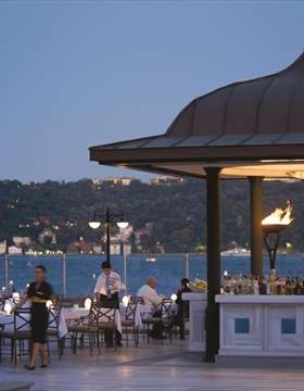 Four Seasons Hotel Istanbul At The Bosphorus